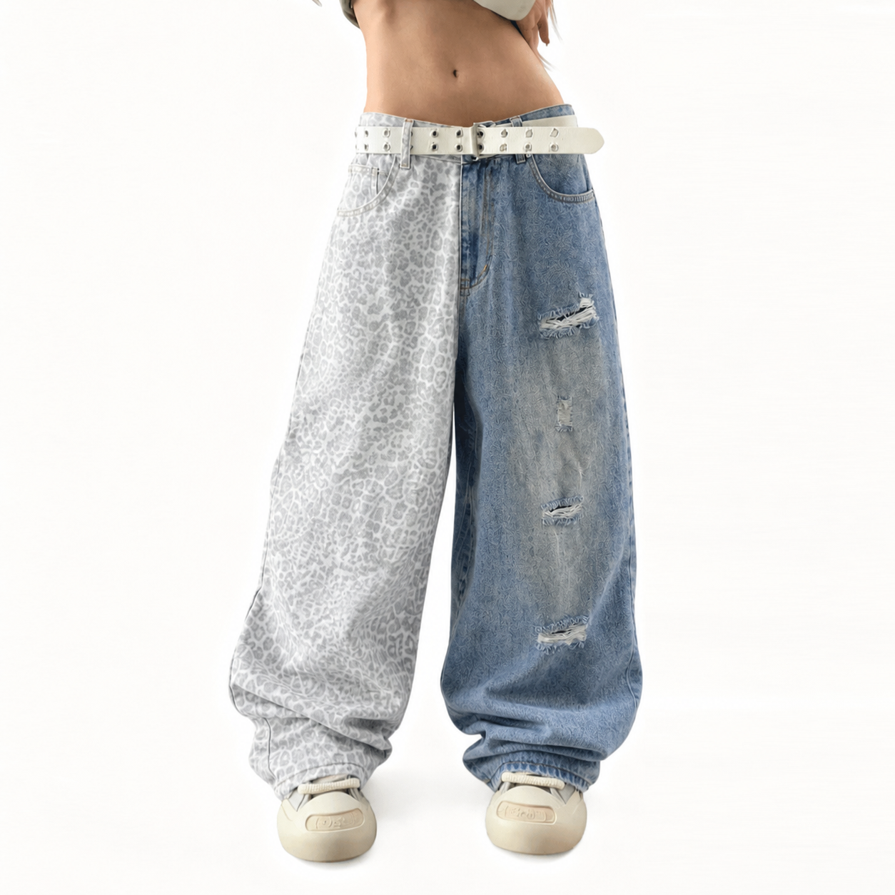 Distressed Wide-leg Jeans